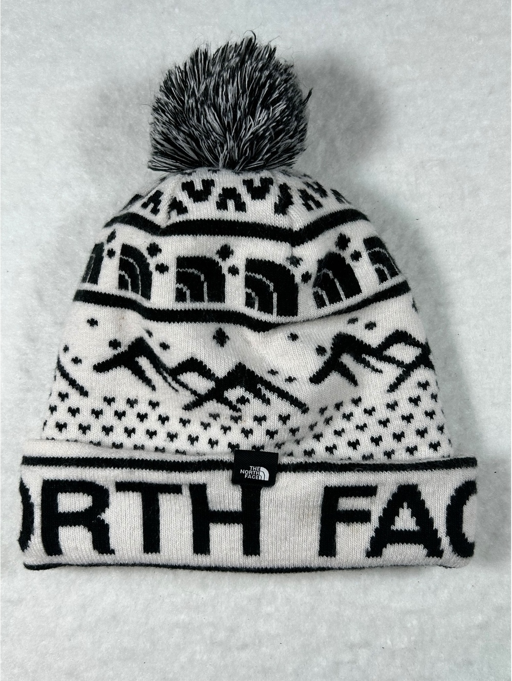 The North Face Unisex One Size Black and White Knit Pom-Pom Beanie